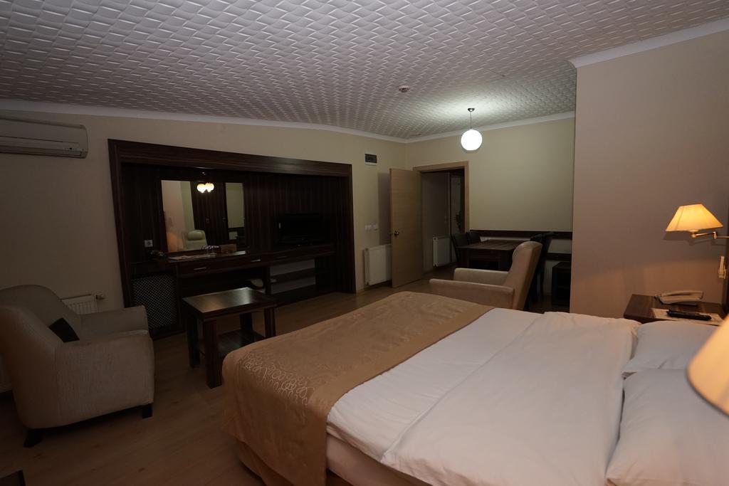 Yalihan Ari Hotel Unye Екстериор снимка